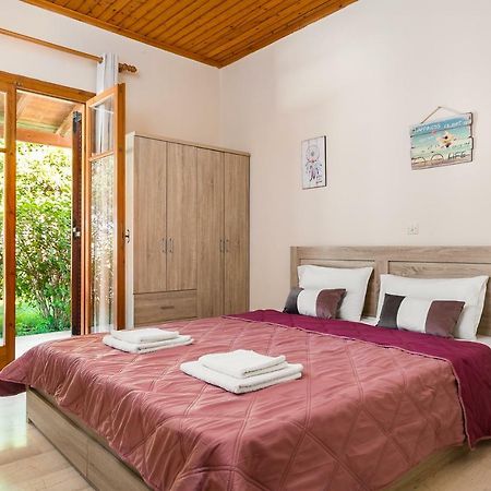 Sophie'S House Villa Almiros Beach Екстериор снимка